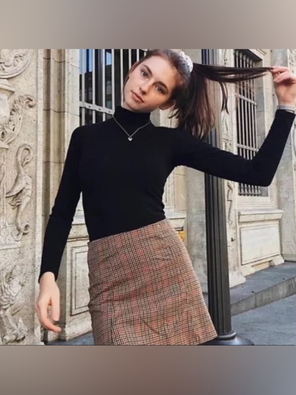 Brandy Melville Black Long-Sleeve Crop Turtleneck
